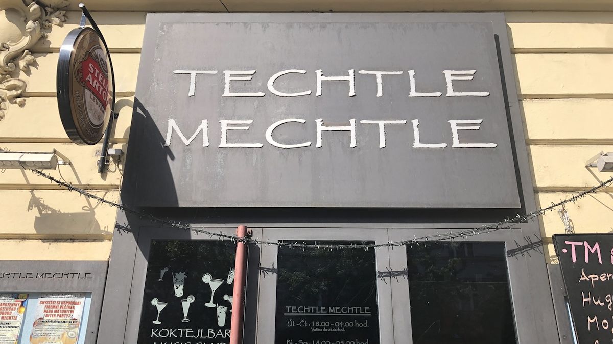 Další dva případy jako Techtle Mechtle a omezíme kluby, varuje pražská hygienička